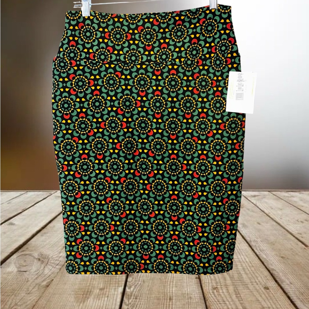 3/$30 LulaRoe Cassie Pencil Skirt